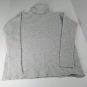 Calvin Klein Size SP Light Gray Turtleneck Sweater